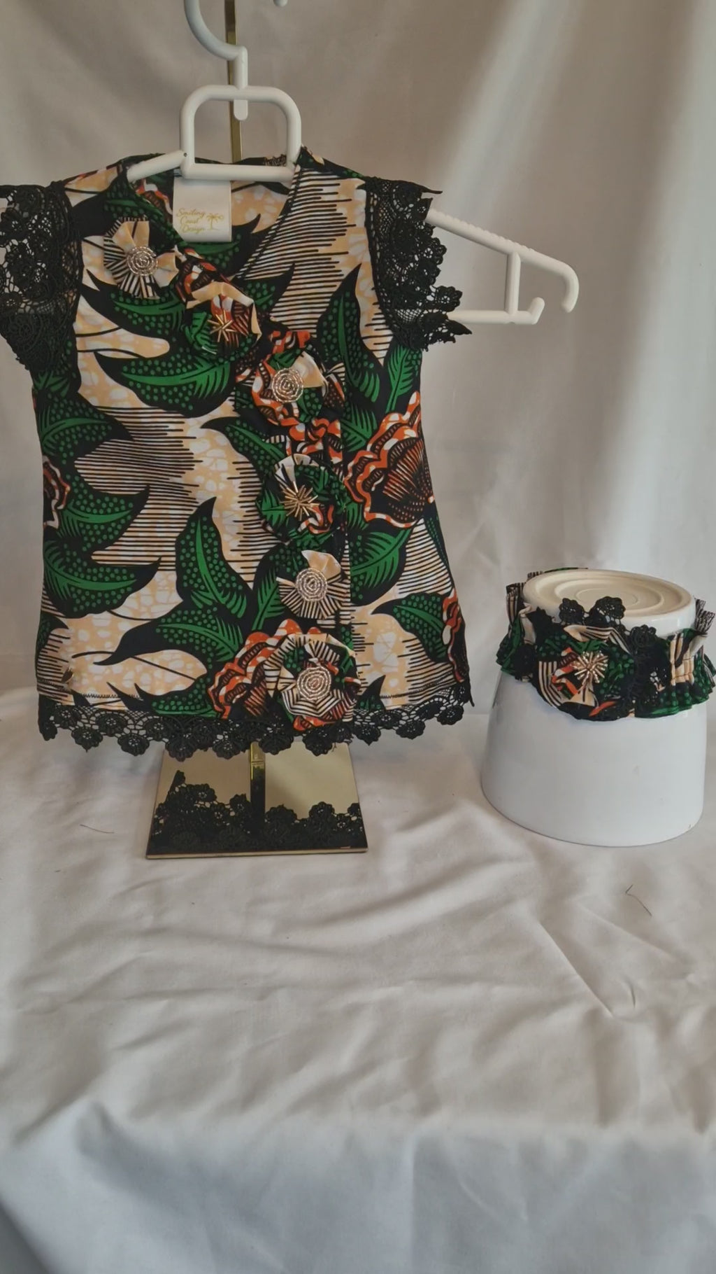 African waxprint Baby Dress & Headband(449kr)