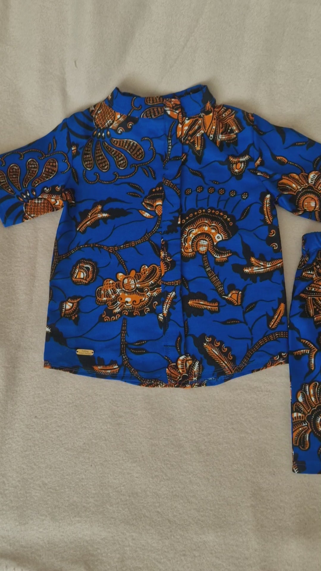 African waxprint baby boy set/ Shirt and Shorts/ 12-18 Months(549 kr)