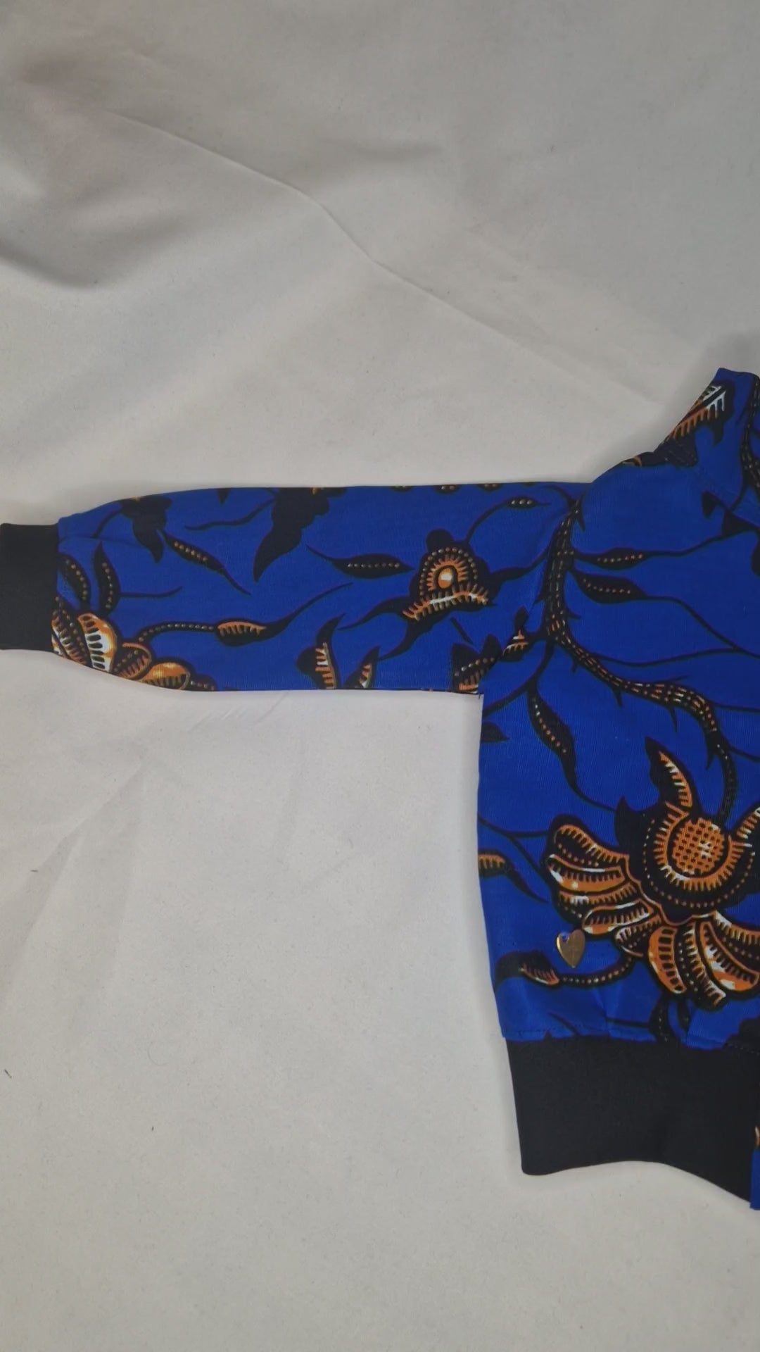 African Waxprint Baby Set –Baby Jacket & Pants(559 kr)