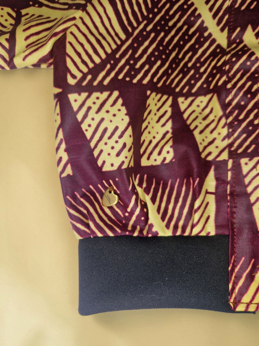 African waxprint Baby Tracksuit(559kr)