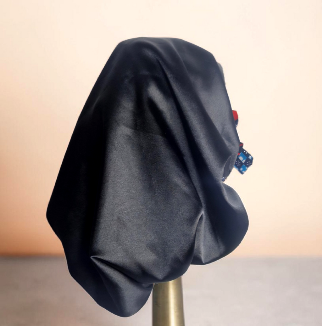 African Waxprint / Satin Bonnet (229kr)