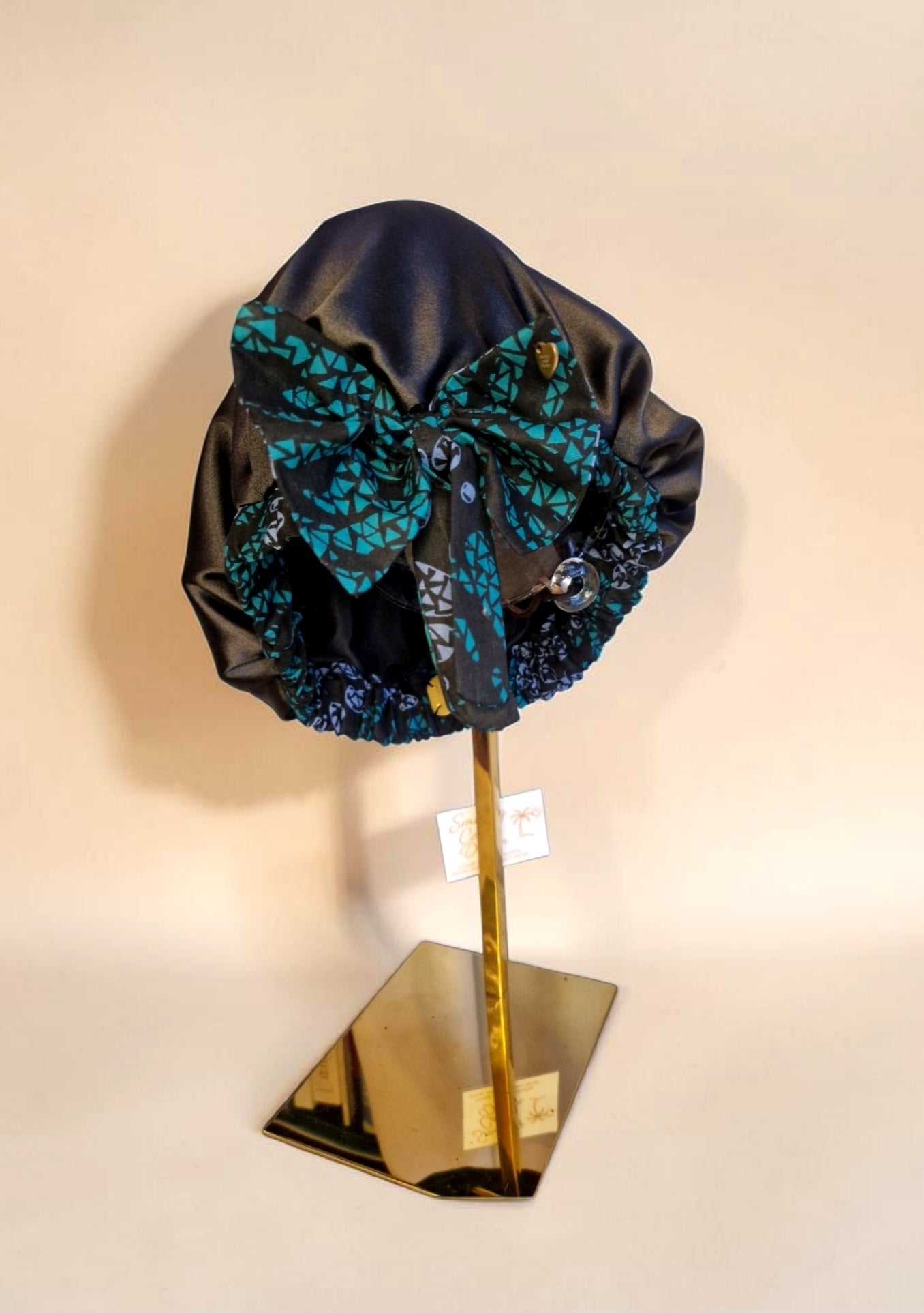 African Waxprint / Satin Bonnet (229kr)