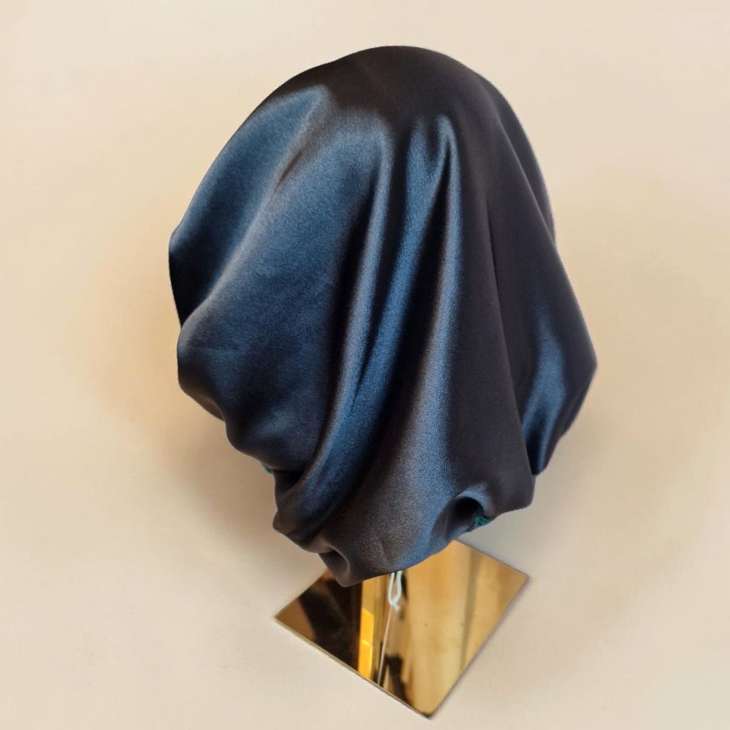 African Waxprint / Satin Bonnet (229kr)