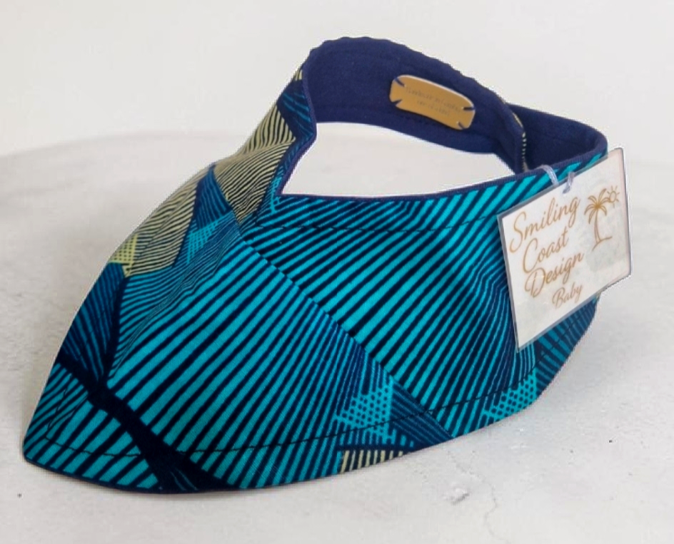African Wax Print Baby Set -Sun Hat, Bib & Pacifier Clip (499 kr)
