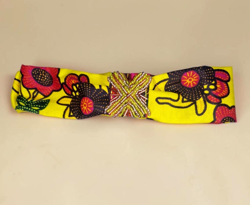 African waxprint baby dress and headband/ Size 12-18 months(499 kr)