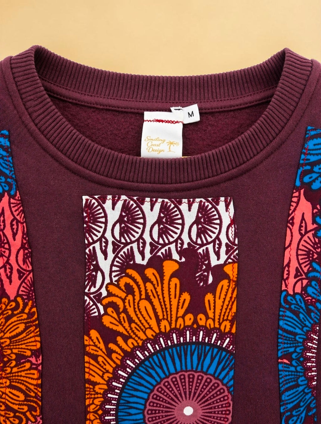 African Waxprint Sweatshirt Size M (895 kr)