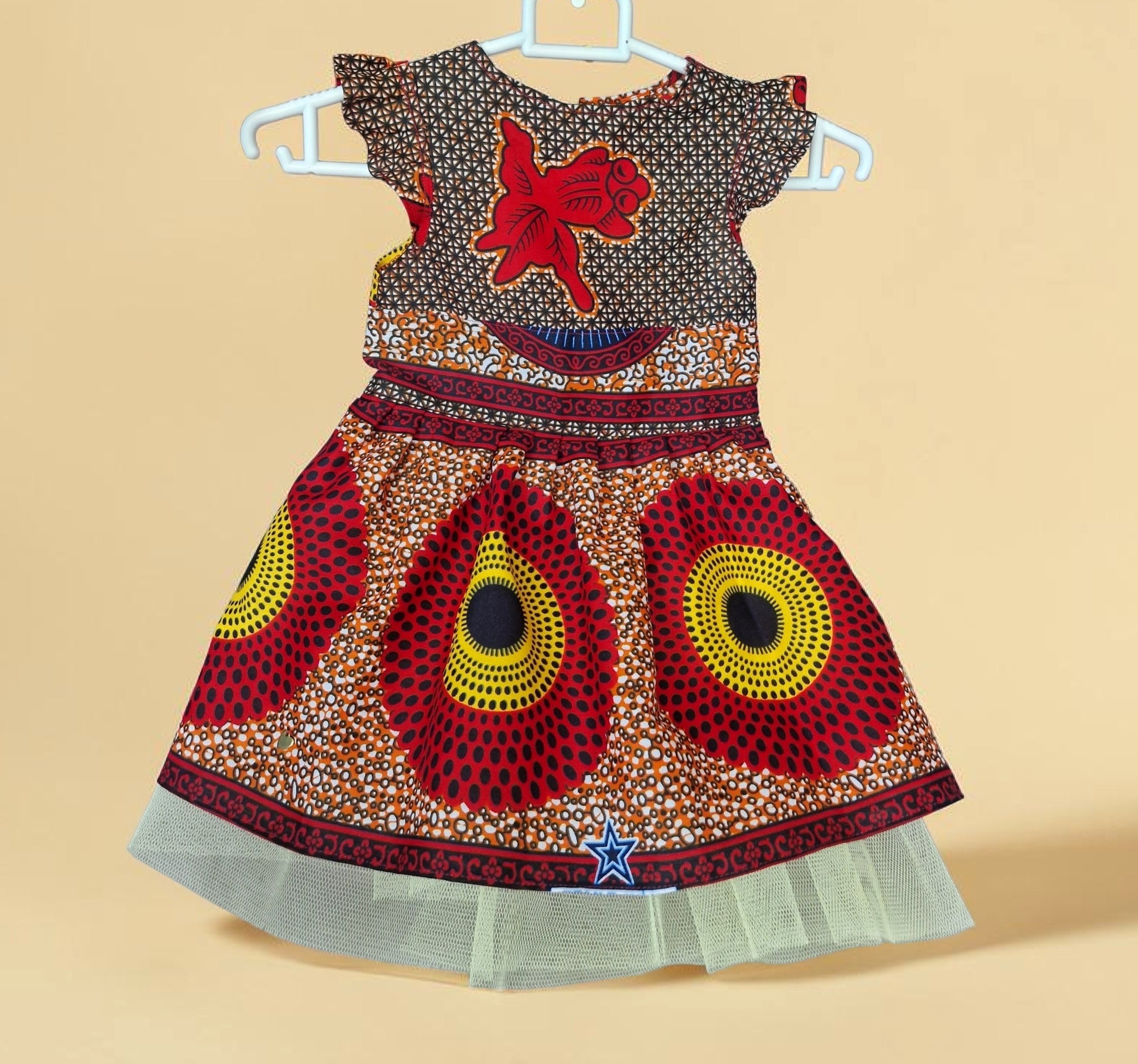 African Wax Print Toddler Dress with Matching Headband – 12–18 Months(549 kr)