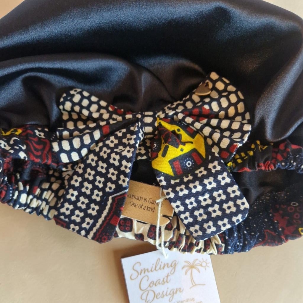 African Waxprint / Satin Bonnet (229kr)