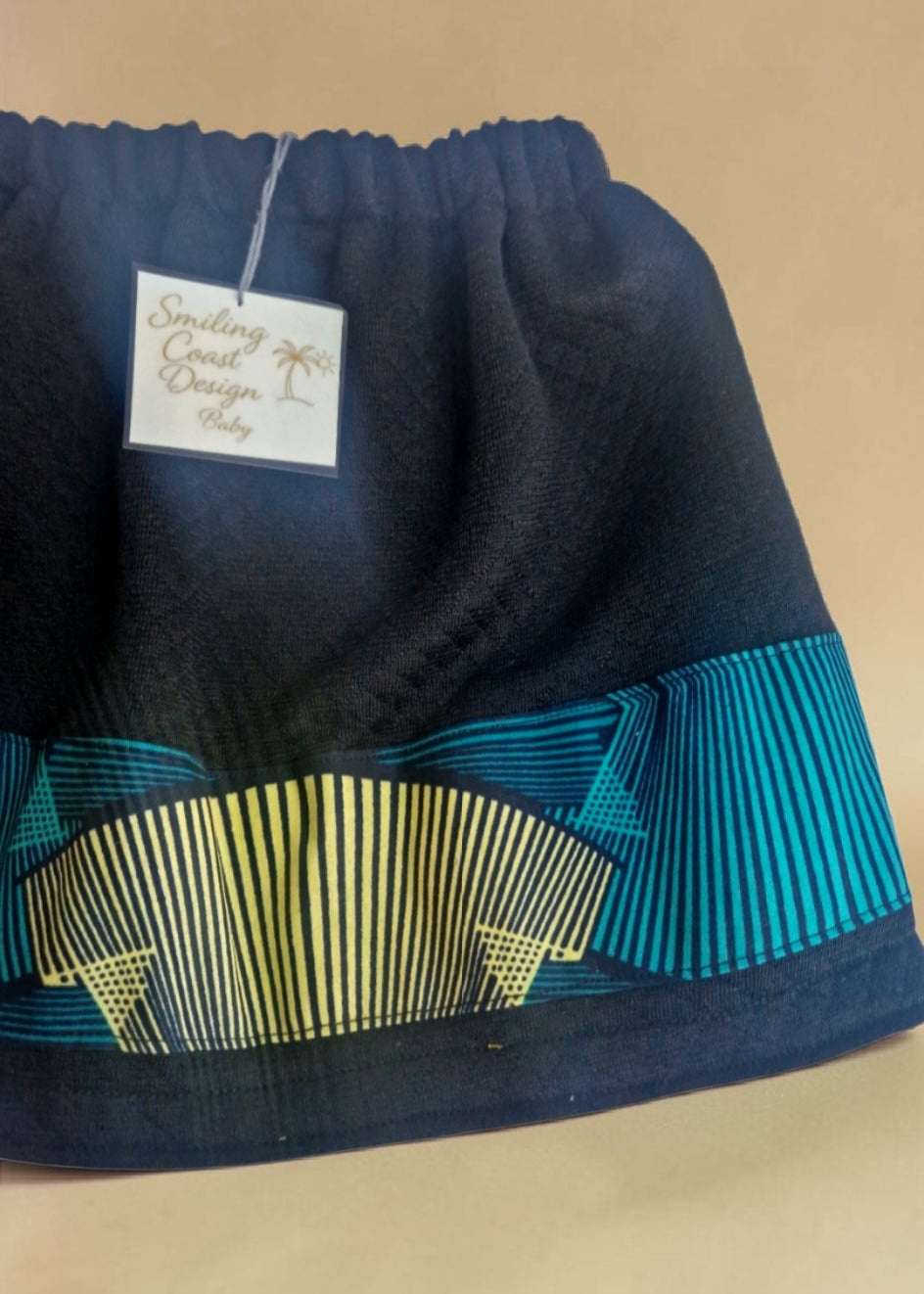 African Wax Print/ Baby Skirt & Hat Set (349 kr)