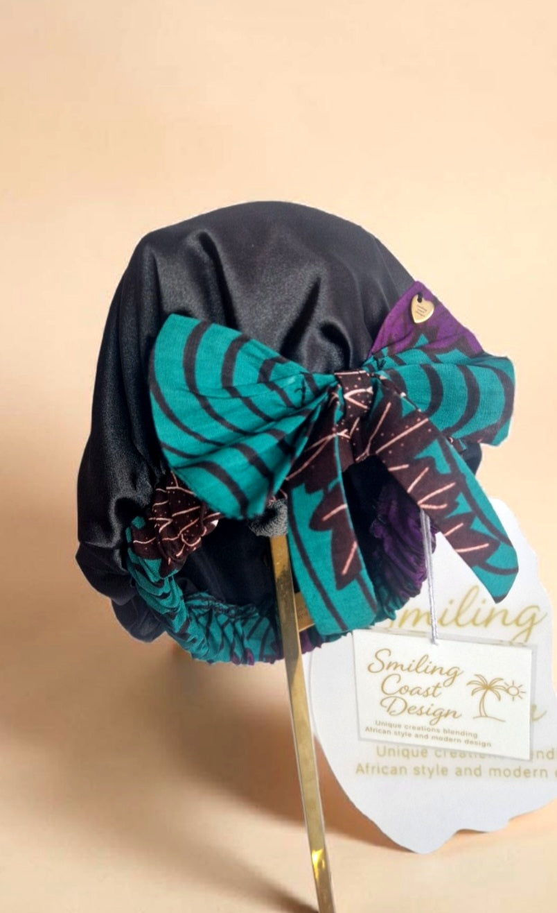African Waxprint / Satin Bonnet (229kr)