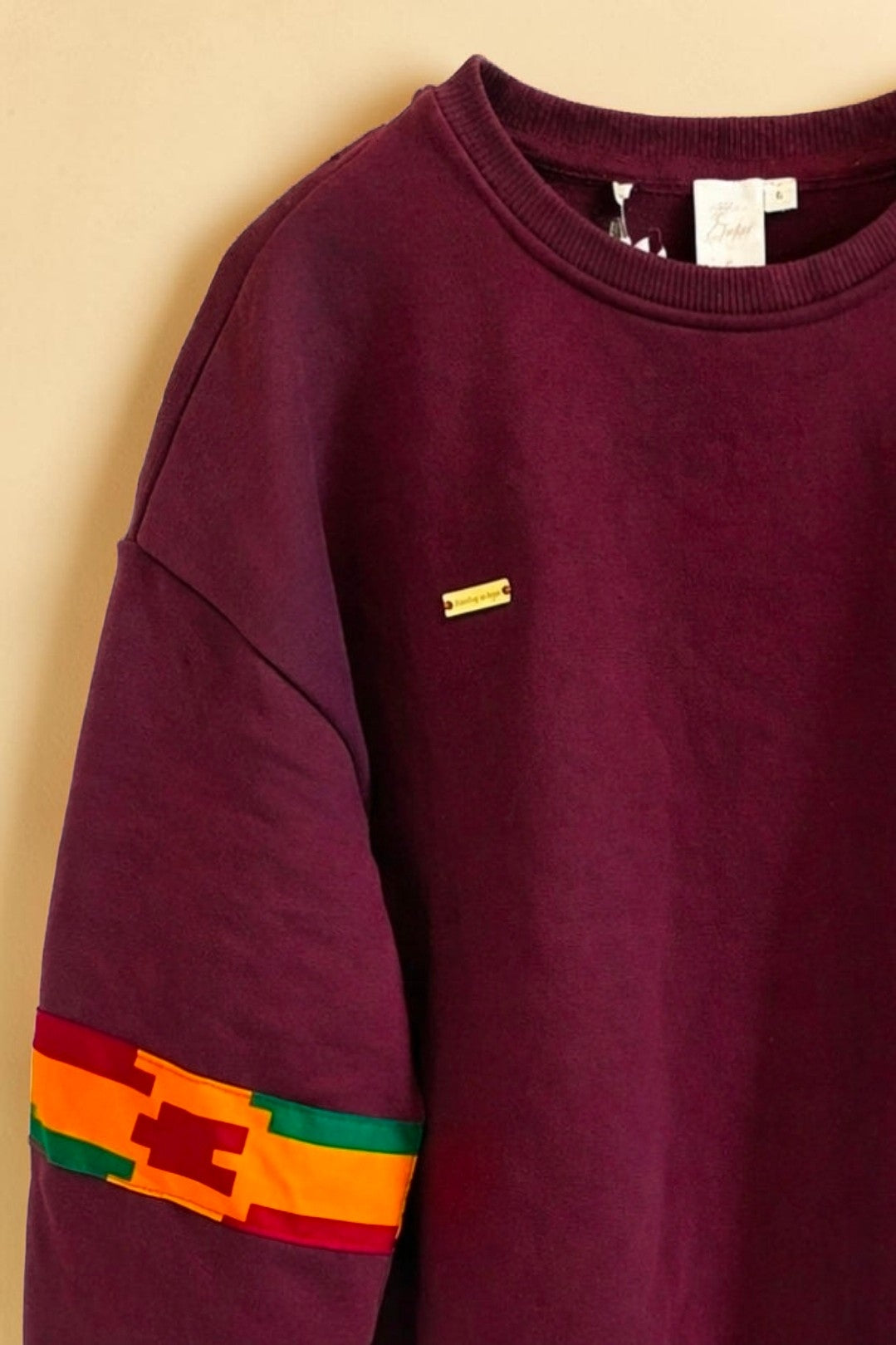 African Waxprint sweatshirt Size S (895 kr)