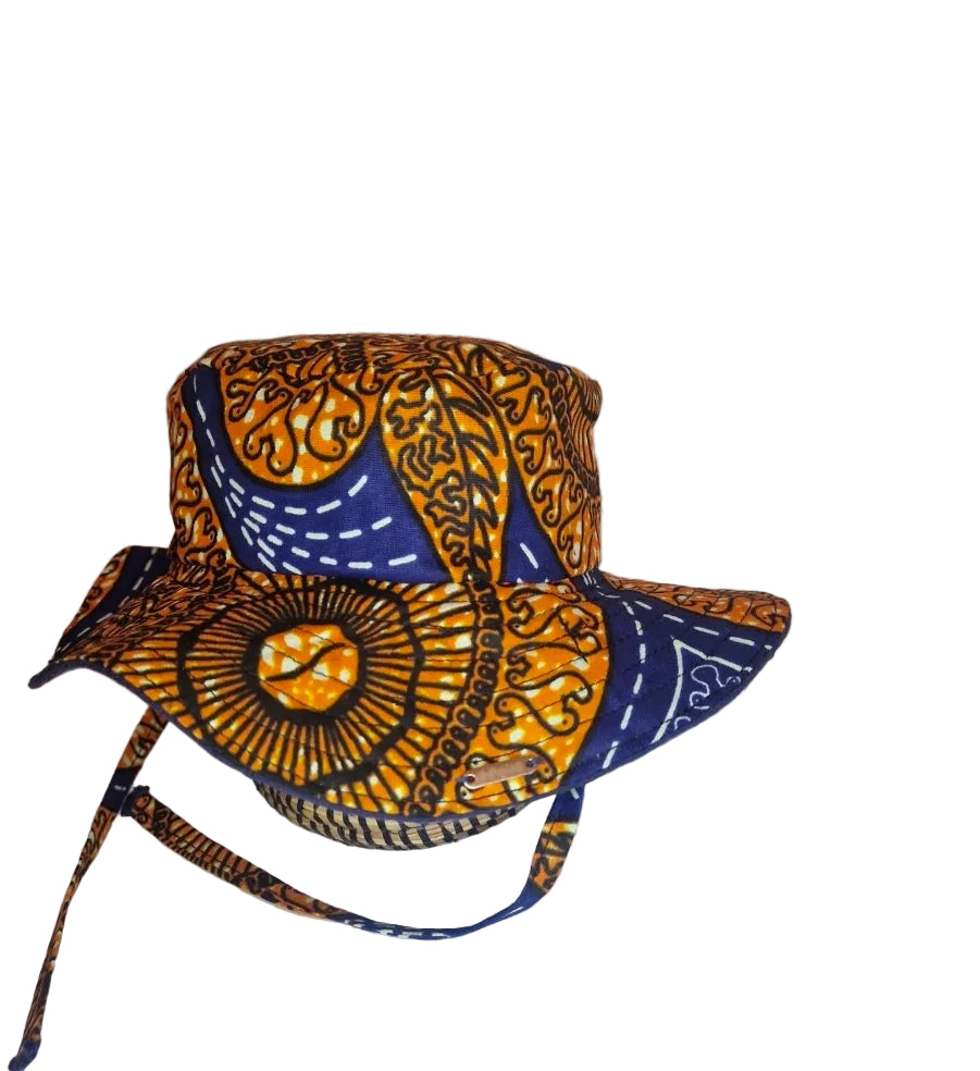 African Wax Print Baby set –  Sun Hat, Bib & Pacifier Clip(499 kr)