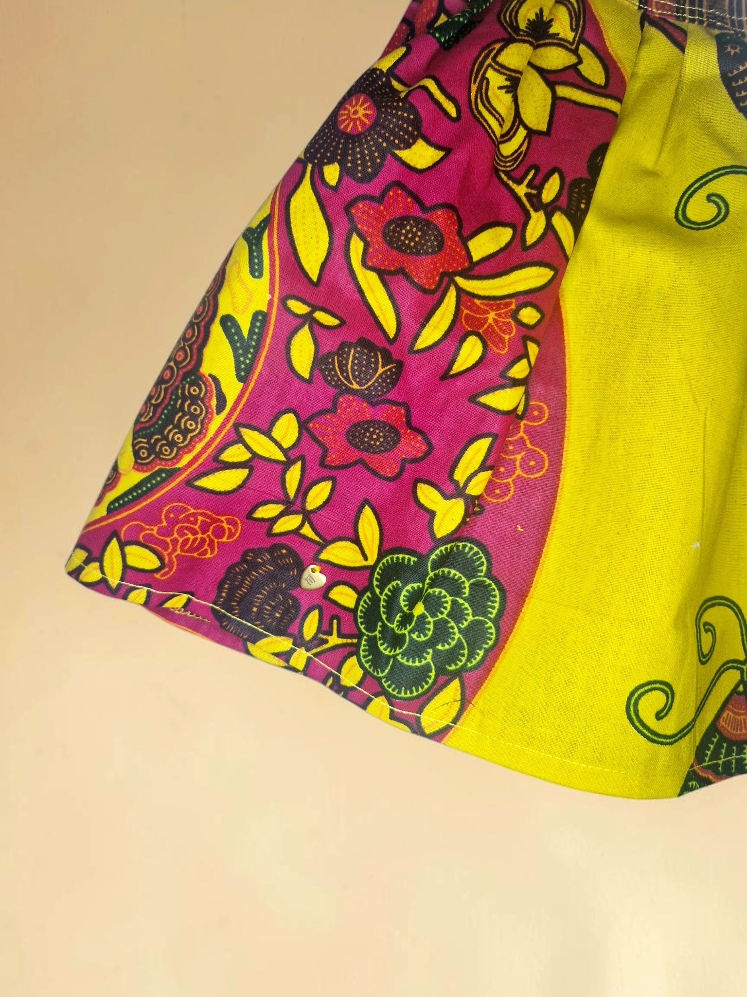 African waxprint baby dress and headband/ Size 12-18 months(499 kr)