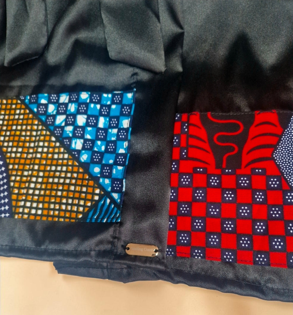 African Waxprint/Black Satin Robe (699 kr)