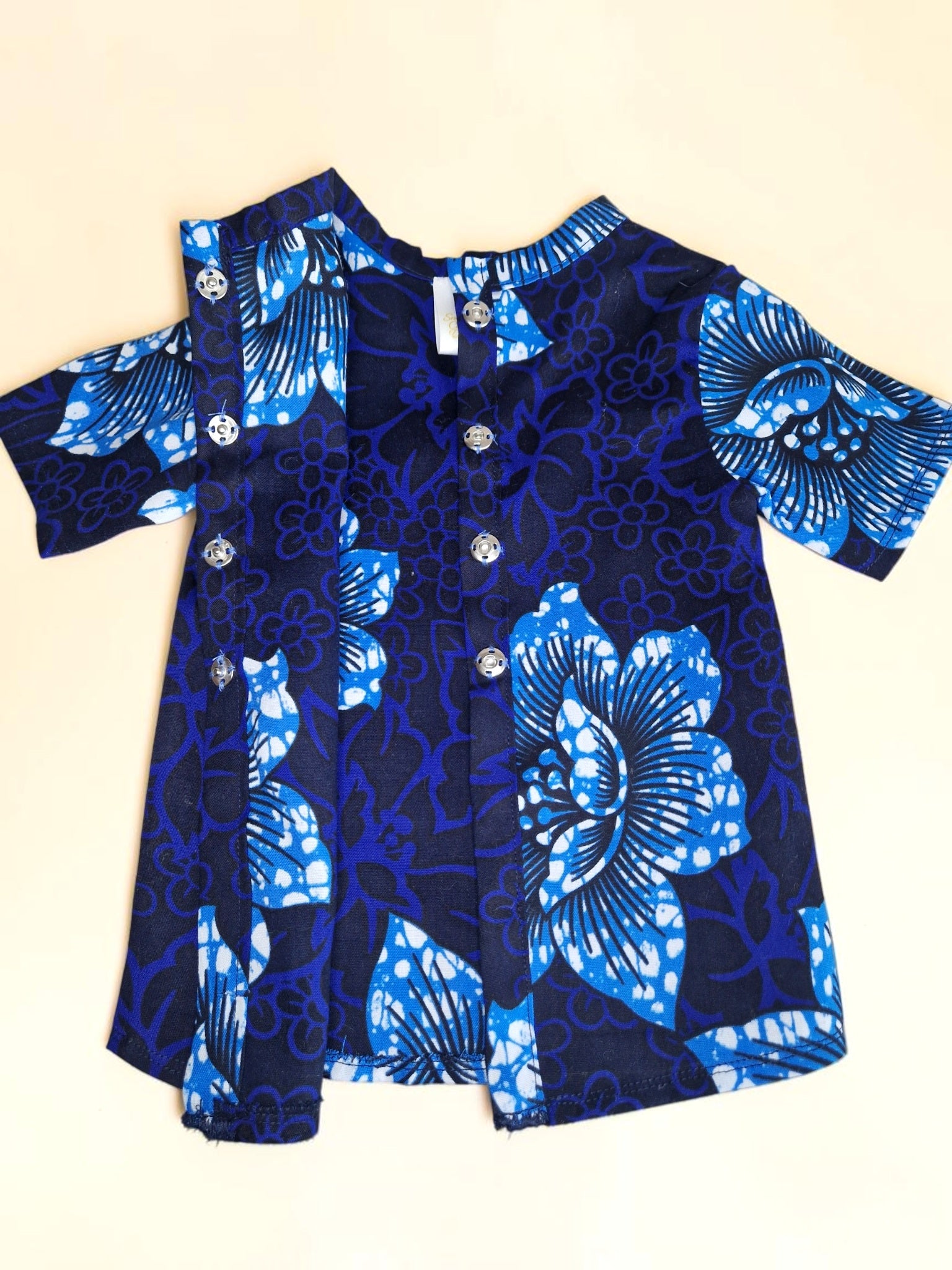 African Wax Print Baby Boy Set | Shirt & Shorts | Size 2–6 Months(449 kr)