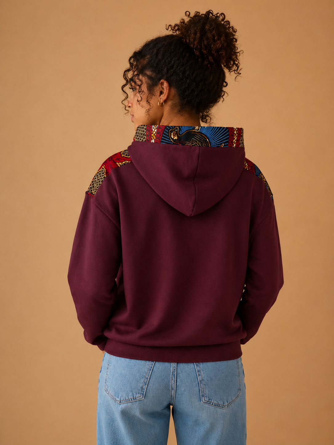 African Waxprint Hoodie Size S (895 kr)