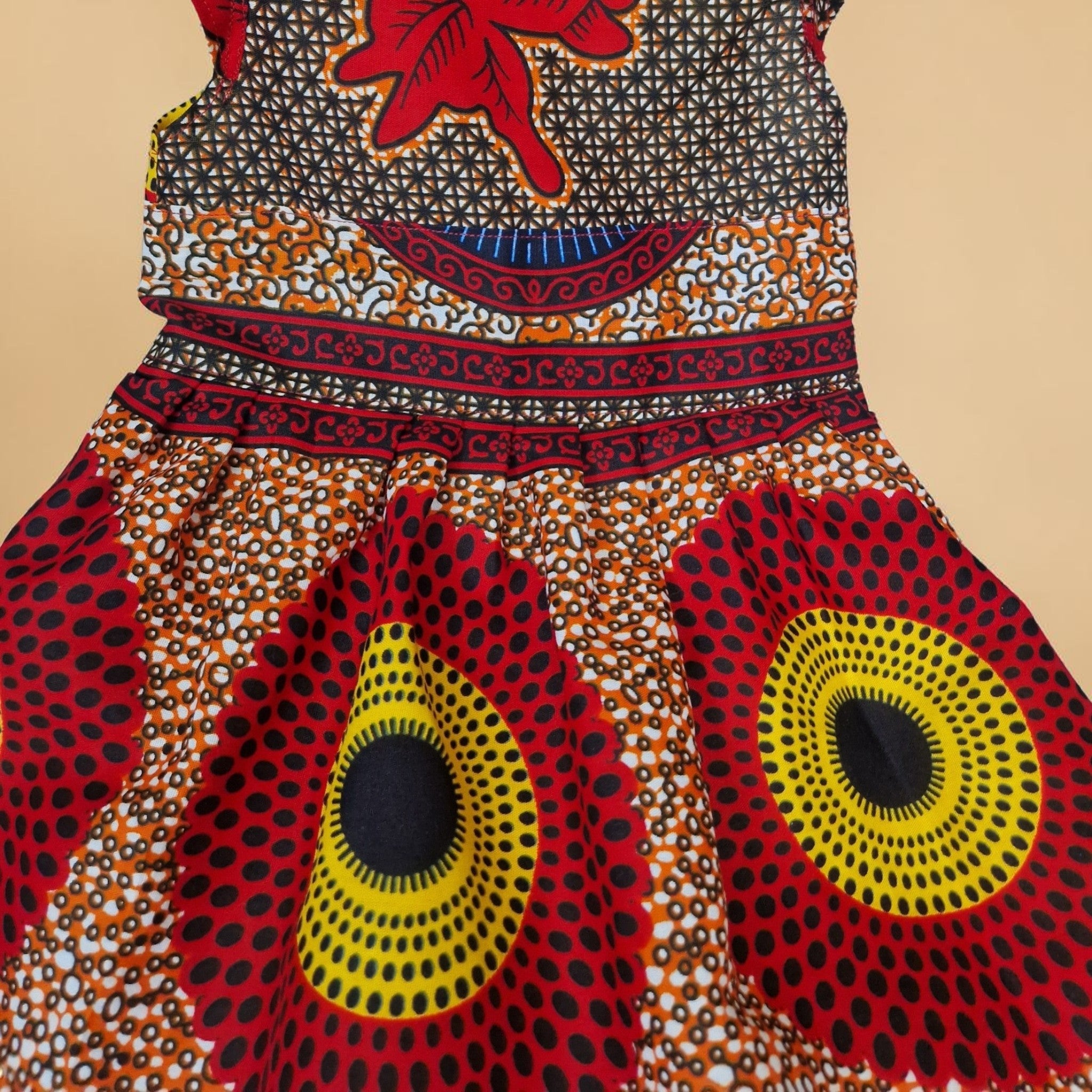 African Wax Print Toddler Dress with Matching Headband – 12–18 Months(549 kr)