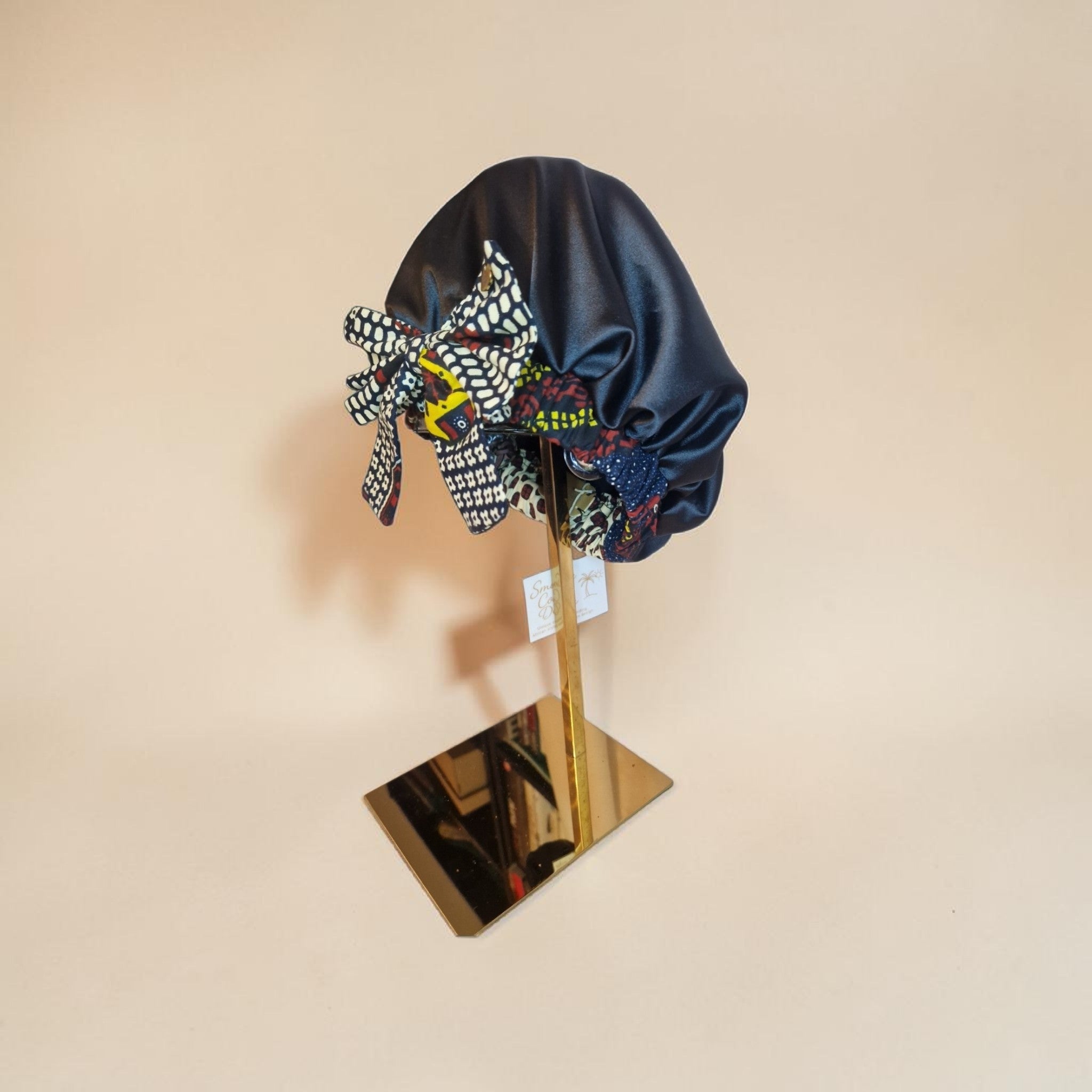 African Waxprint / Satin Bonnet (229kr)