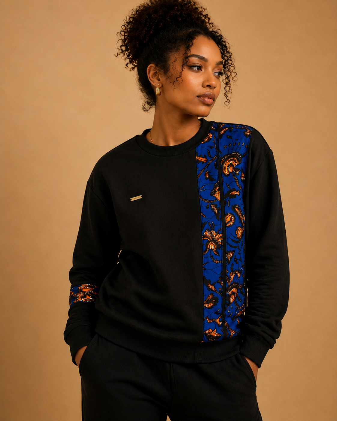 African Waxprint Sweatshirt Size M (895 kr)
