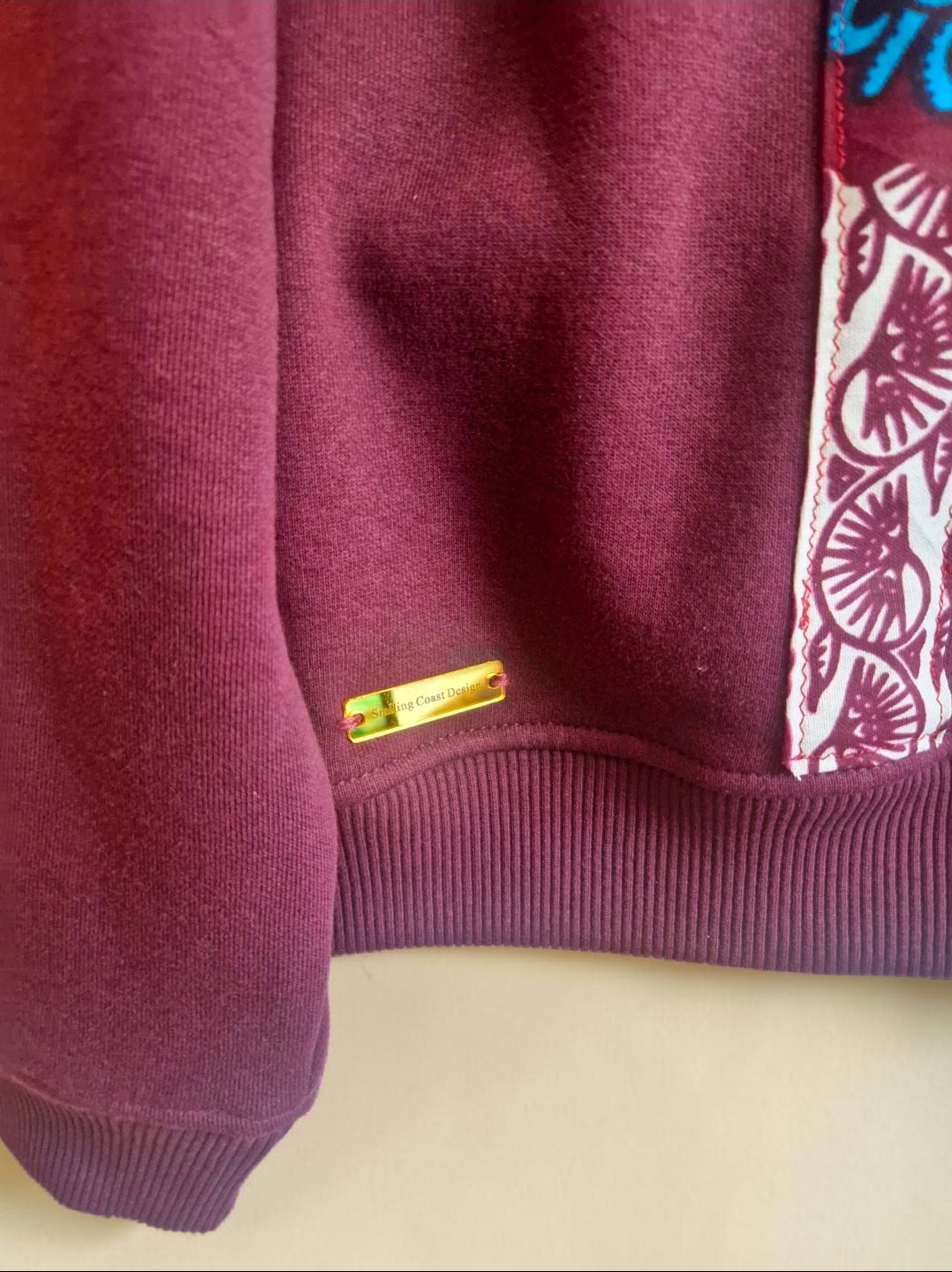 African Waxprint Sweatshirt Size M (895 kr)
