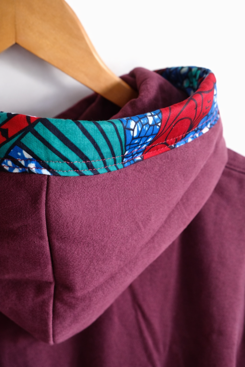 African Waxprint Hoodie Size M (895 kr)