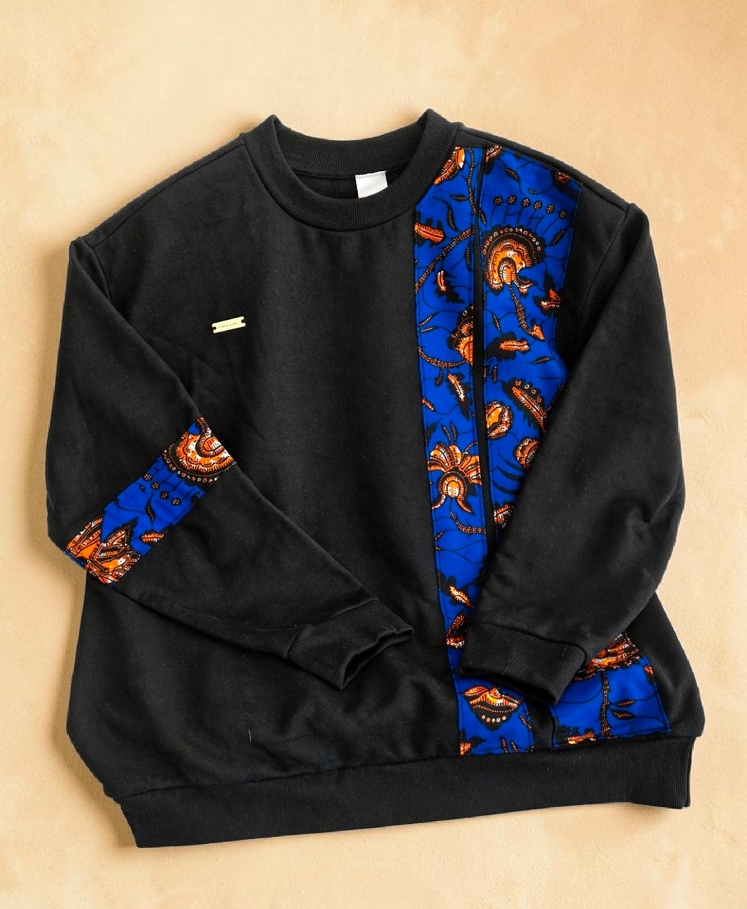 African Waxprint Sweatshirt Size M (895 kr)