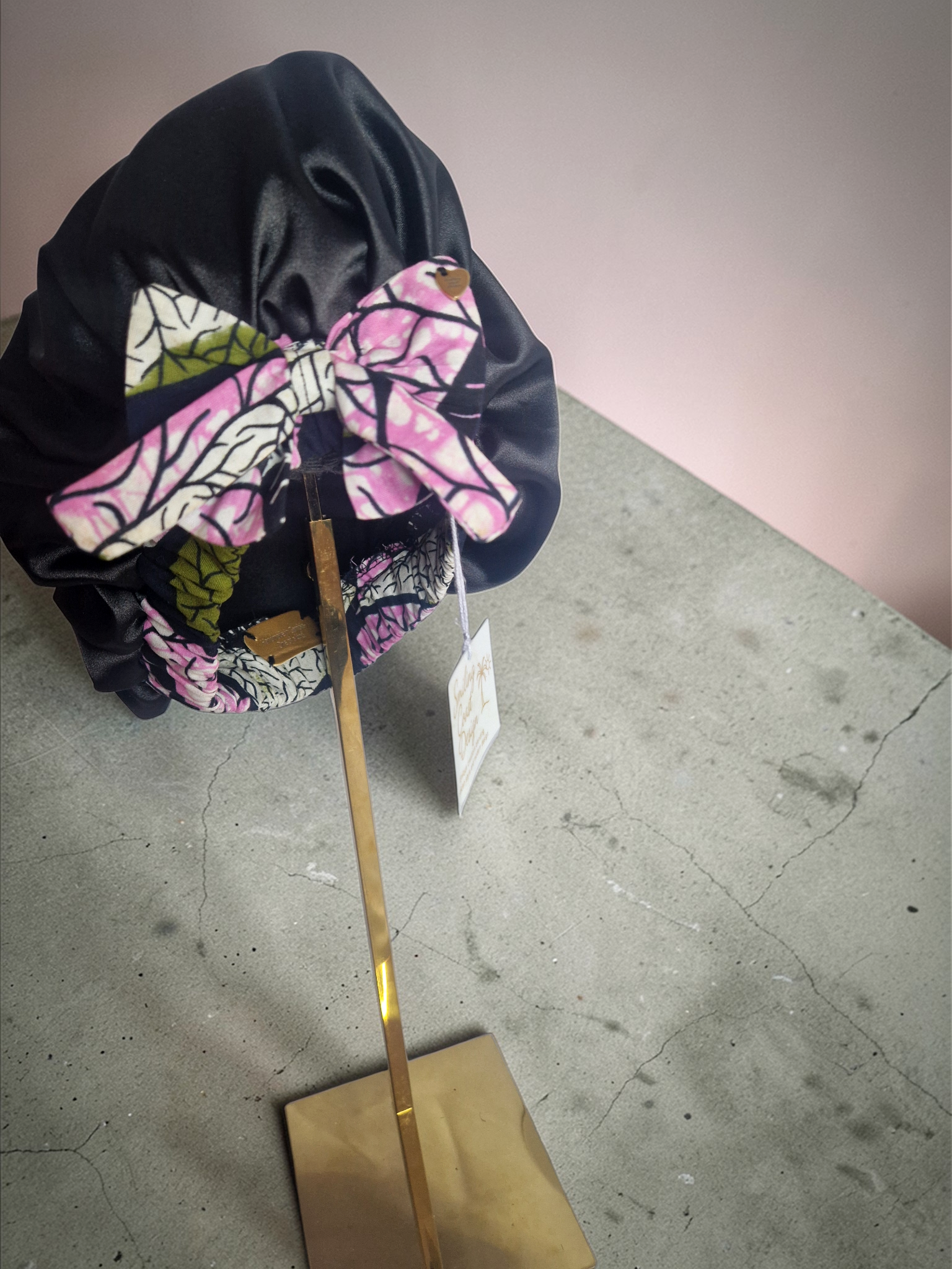 African Waxprint / Satin Bonnet (229kr)