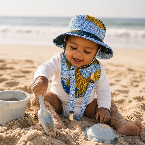 African Wax Print Baby Set – Sun Hat, Bib & Pacifier Clip (499 kr)