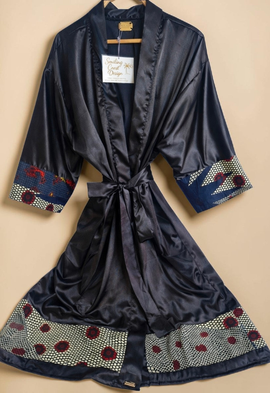 African Waxprint/Black Satin Robe (699 kr)
