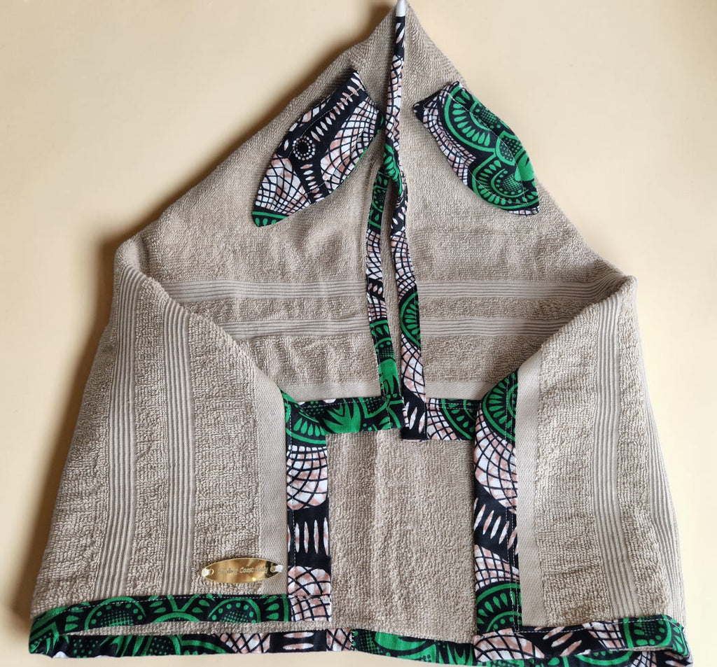 Luxury African Baby Gift Box | Bathrobe, Bunny Toy, Baobab Soap, Shea Butter(1295 kr)
