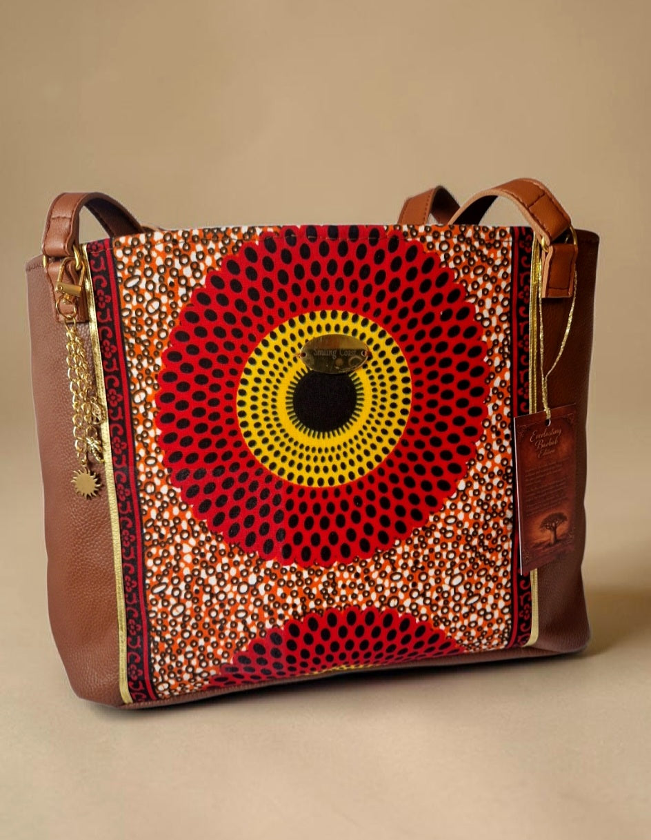 African waxprint/Vegan lether totebag(1395 kr)