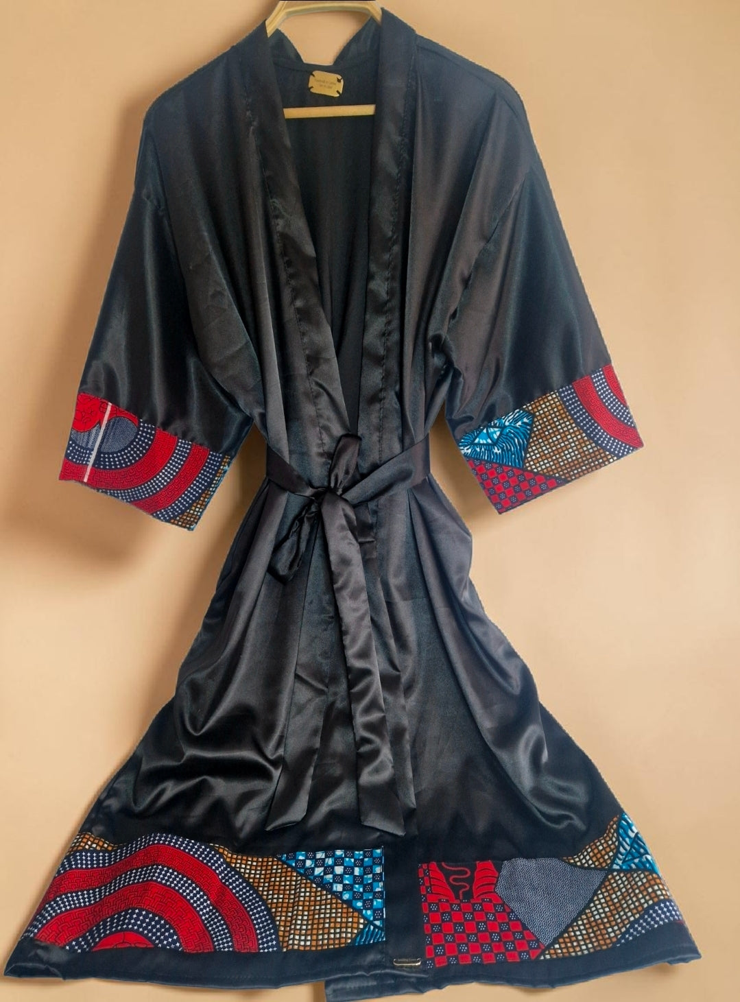 African Waxprint/Black Satin Robe (699 kr)
