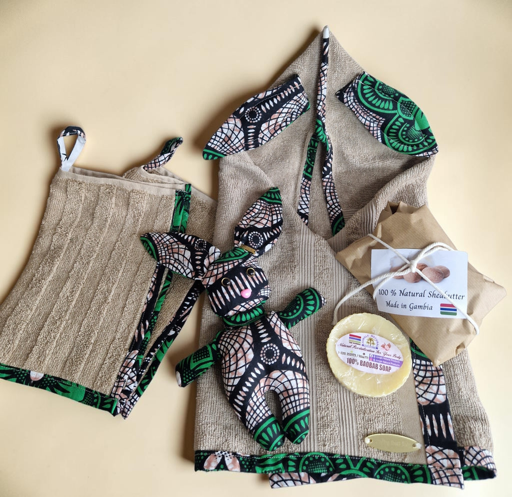 Luxury African Baby Gift Box | Bathrobe, Bunny Toy, Baobab Soap, Shea Butter(1295 kr)