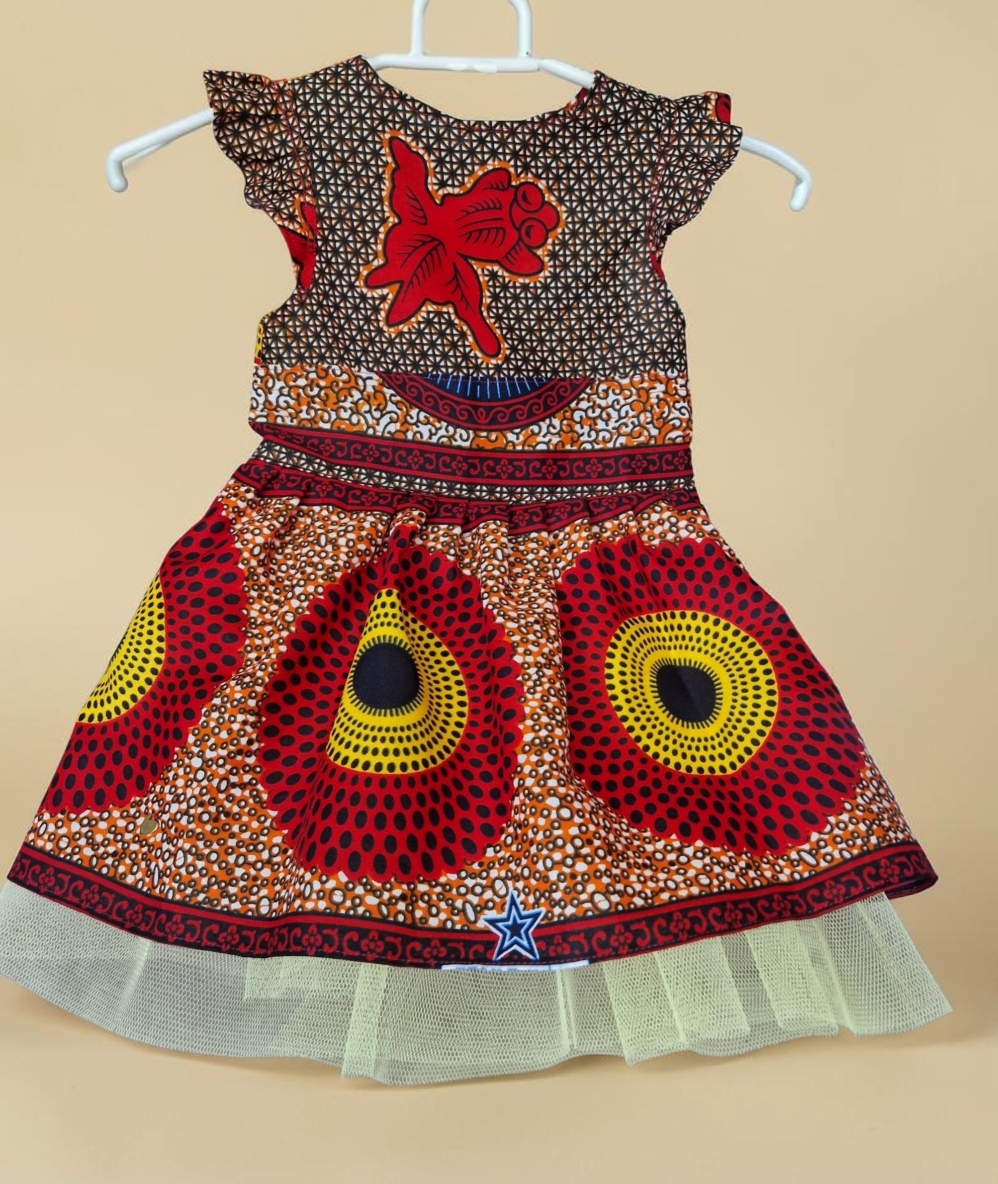 African Wax Print Toddler Dress with Matching Headband – 12–18 Months(549 kr)