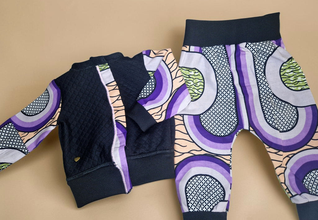 African waxprint Baby Set 0–3 Months – Quilted Jacket & Wax Print Pants( 499 kr)