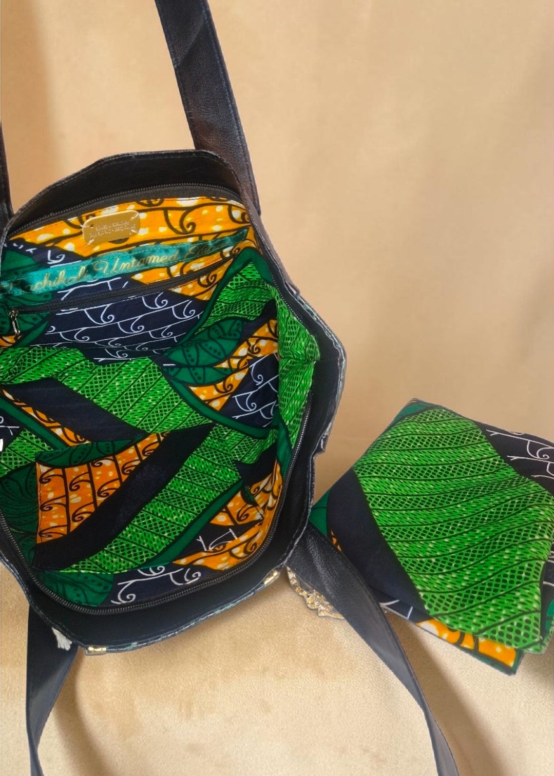 Crocodileprint/Vegan Leather -Shopper bag (1295 kr)