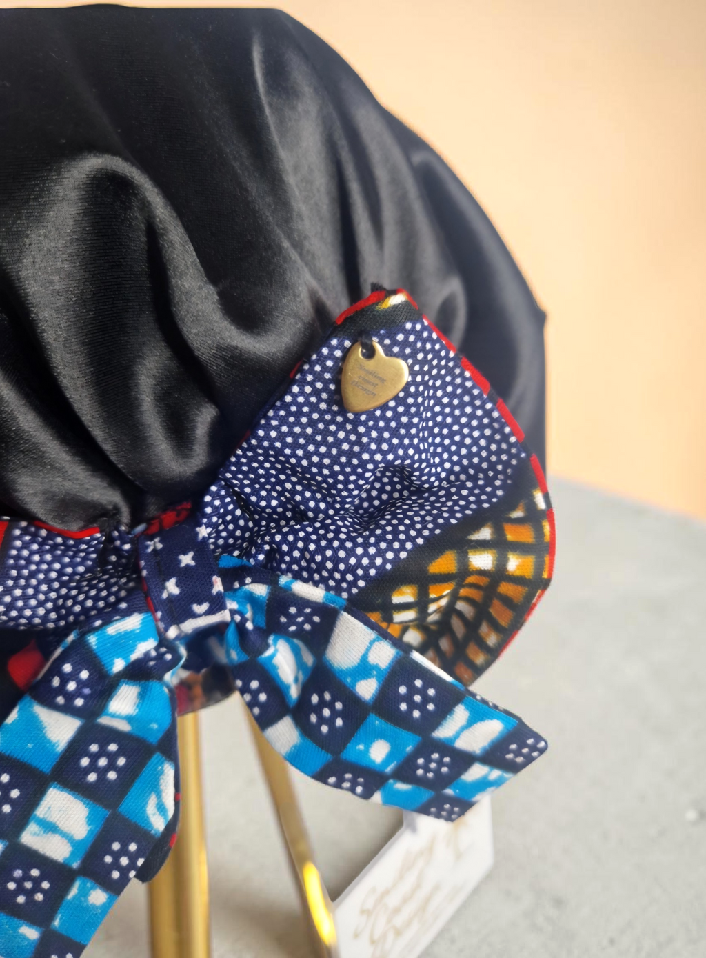 African Waxprint / Satin Bonnet (229kr)