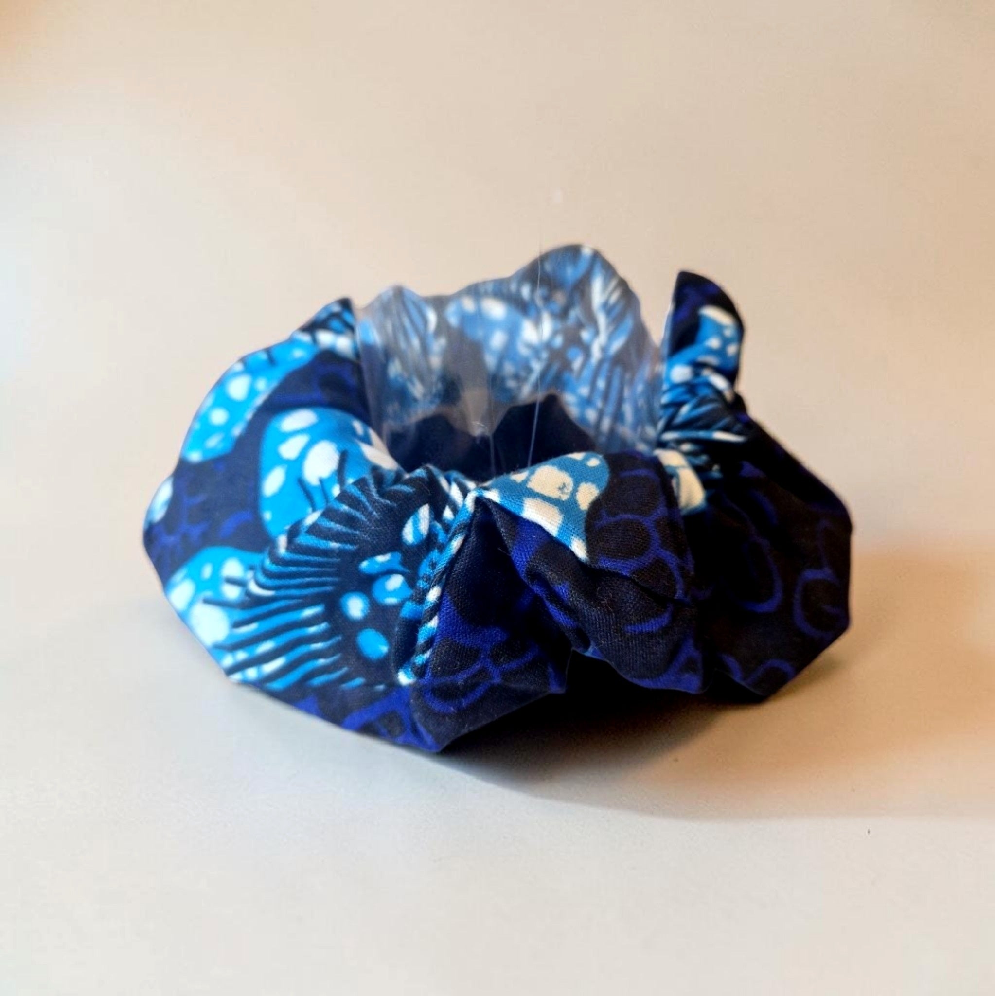 African Waxprint Scrunchie Set (3 Pack)(199 kr)
