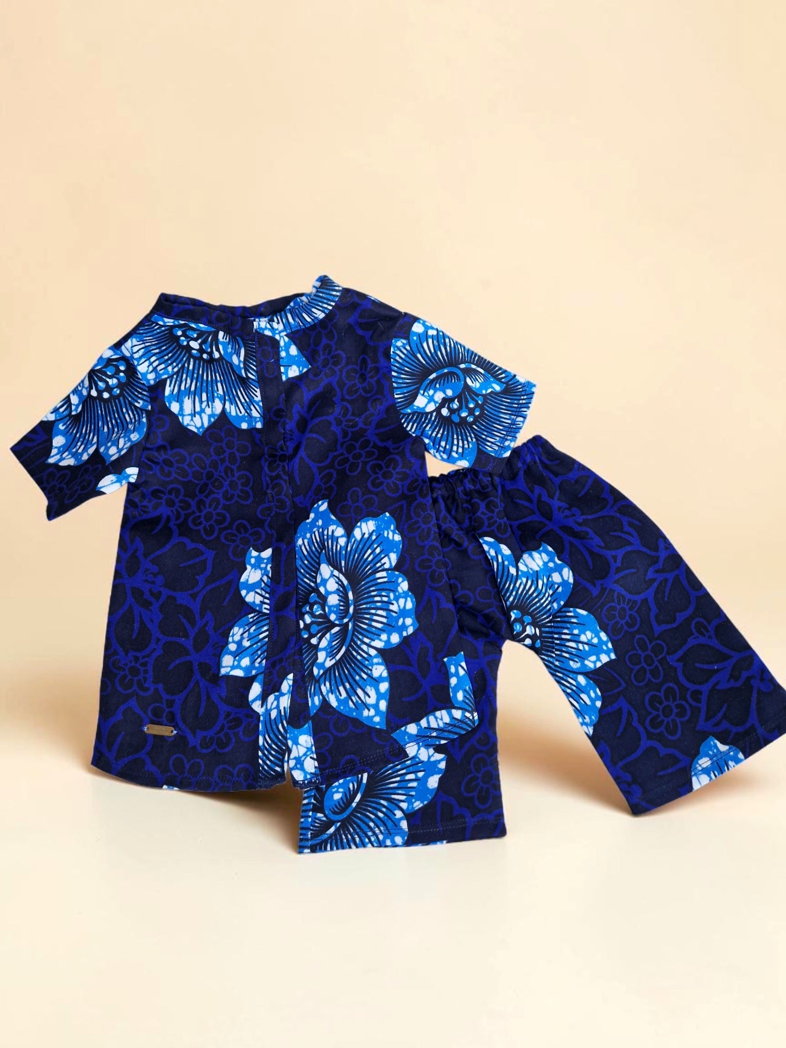 African Wax Print Baby Boy Set | Shirt & Shorts | Size 2–6 Months(449 kr)