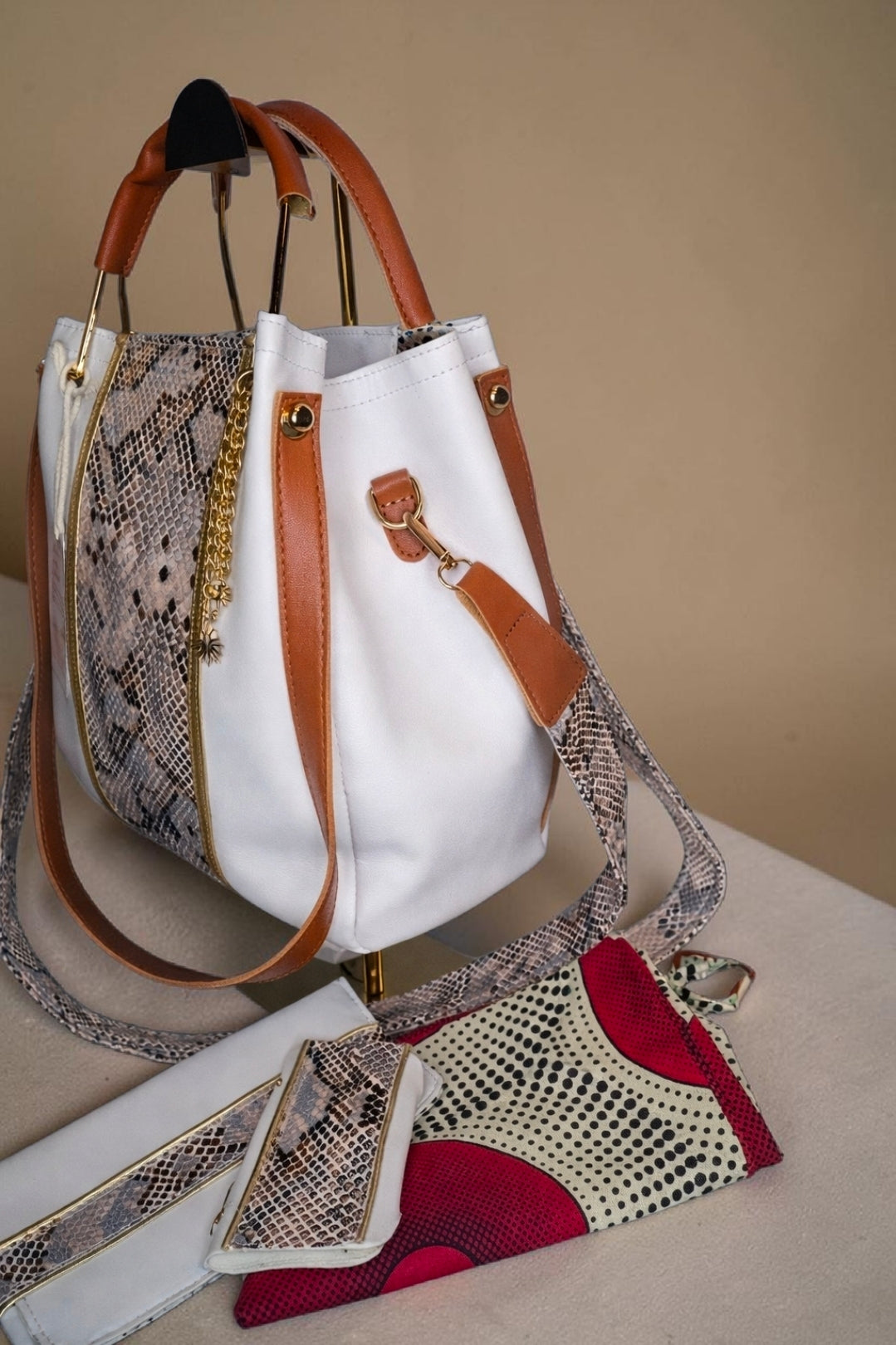 Snakeskinprint Handbag Set (995 kr)