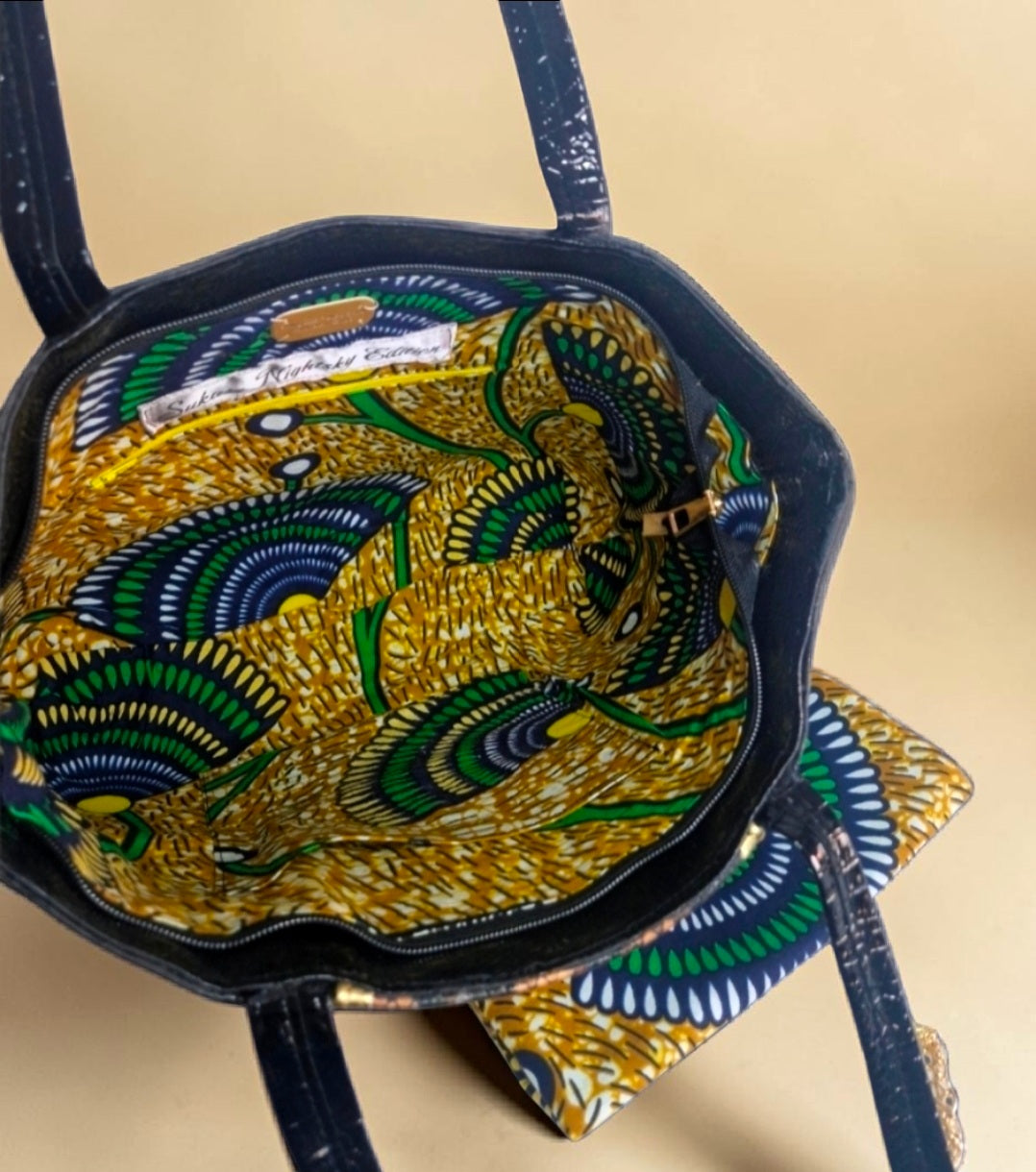 Snake Print Tote Bag (995 kr)