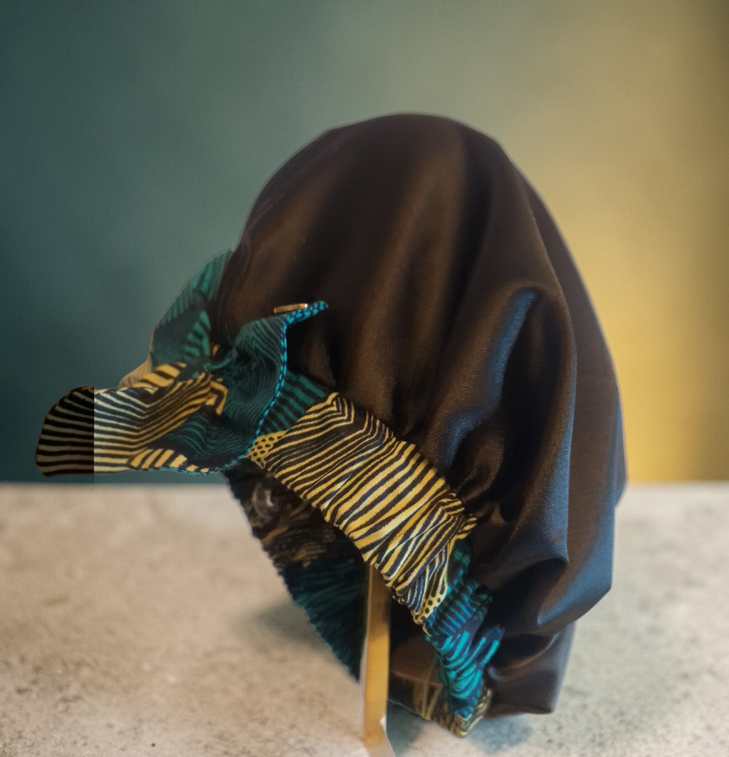 African Waxprint / Satin Bonnet (229kr)