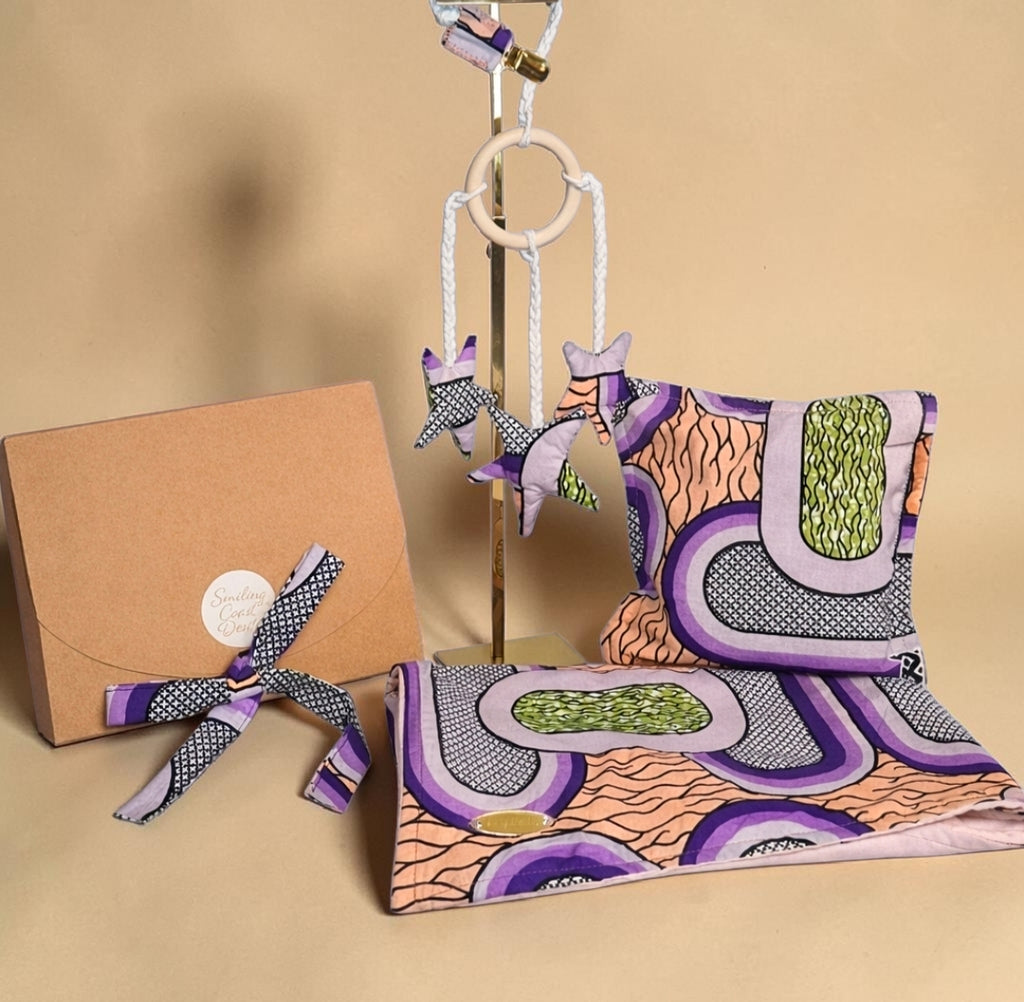 African waxprint/ Baby Stroller Set (995 kr)