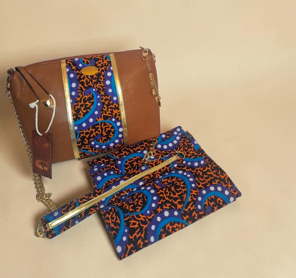 African waxprint/Vegan Leather Shoulder Bag (995 kr)