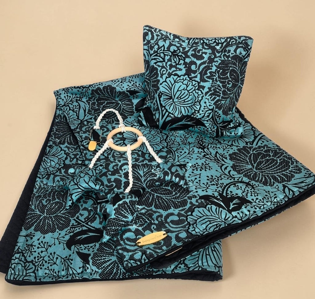 African waxprint /Baby Stroller Set (995 kr)