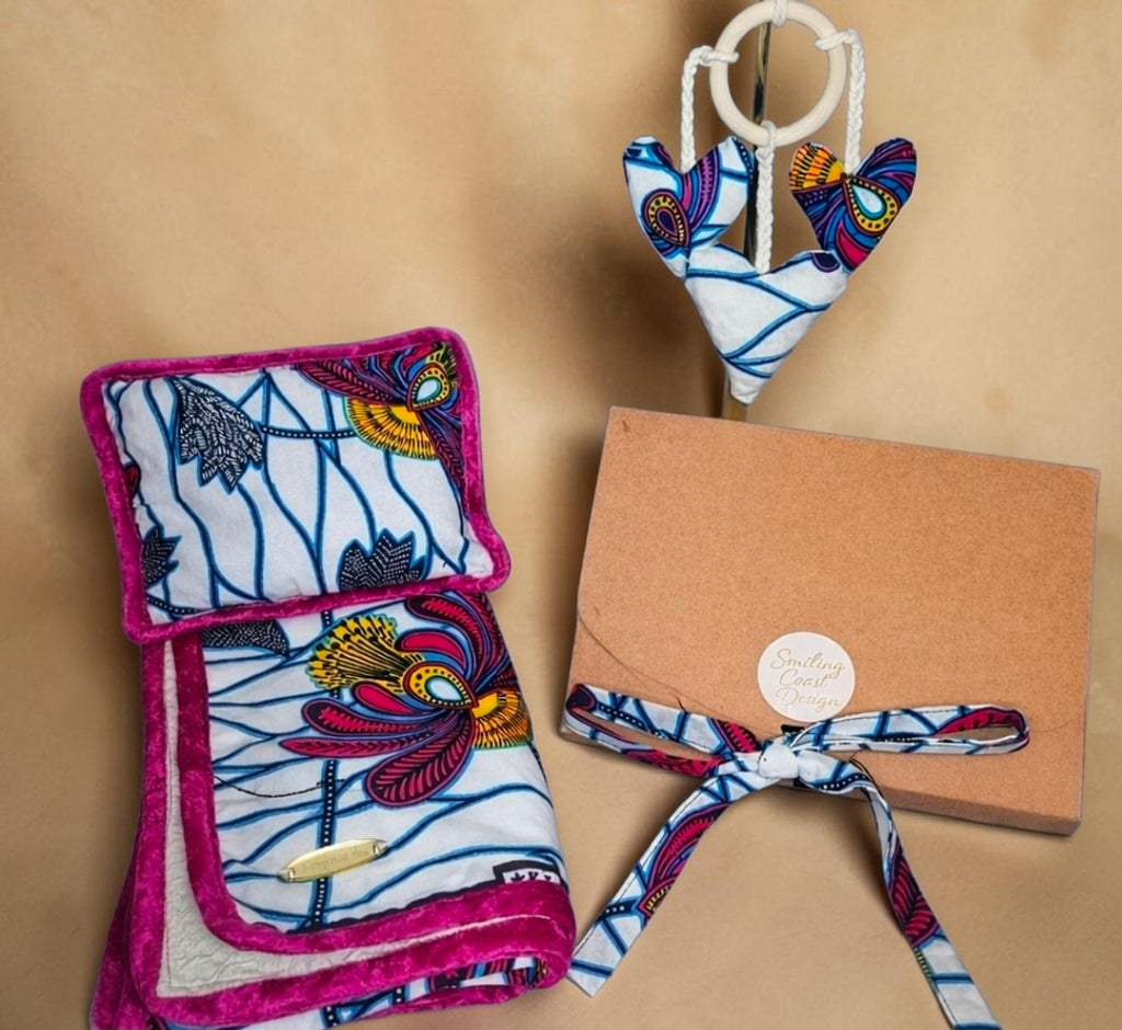 African waxprint/Baby Stroller Set (995 kr)