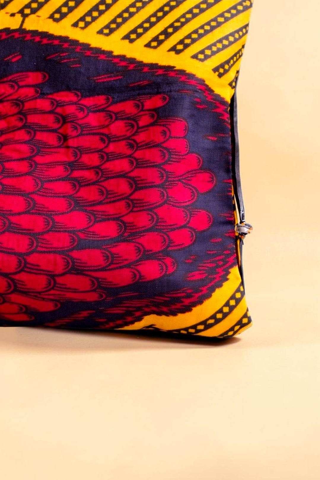 African waxprint & Croco Crossbody Bag (695kr)