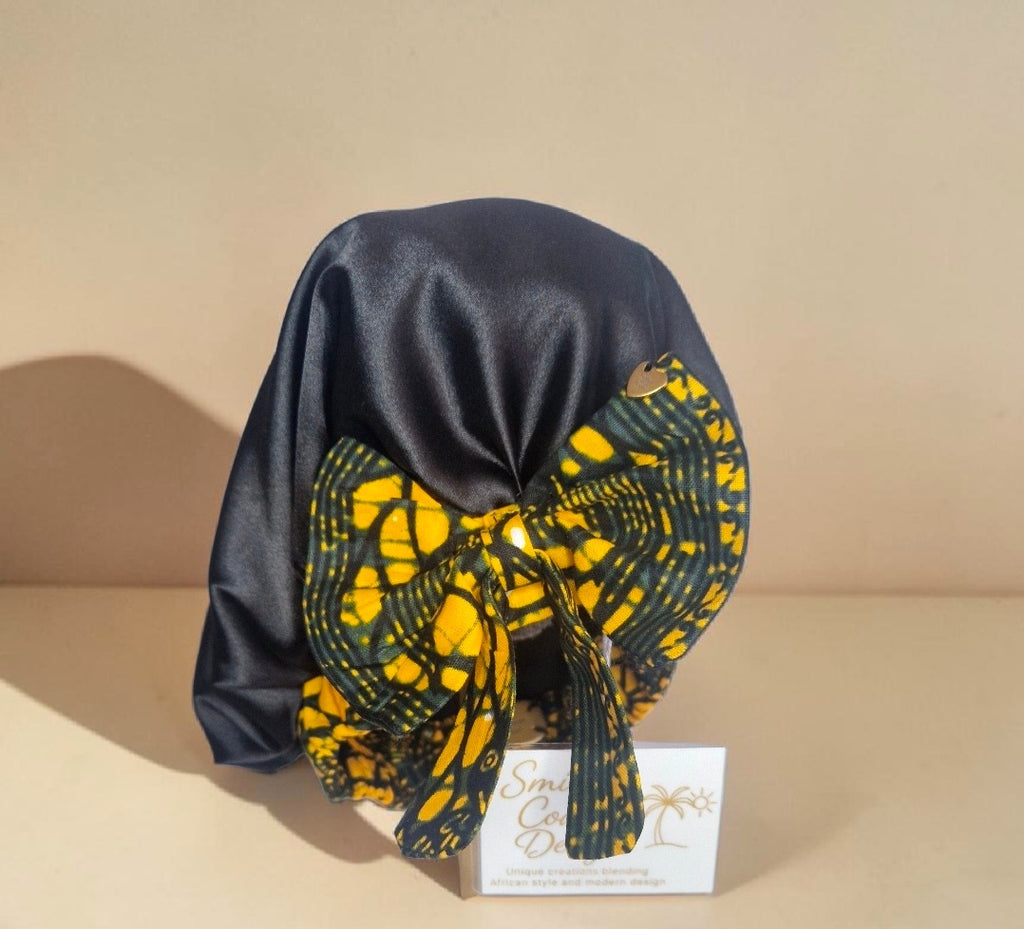 African Waxprint / Satin Bonnet (229kr)