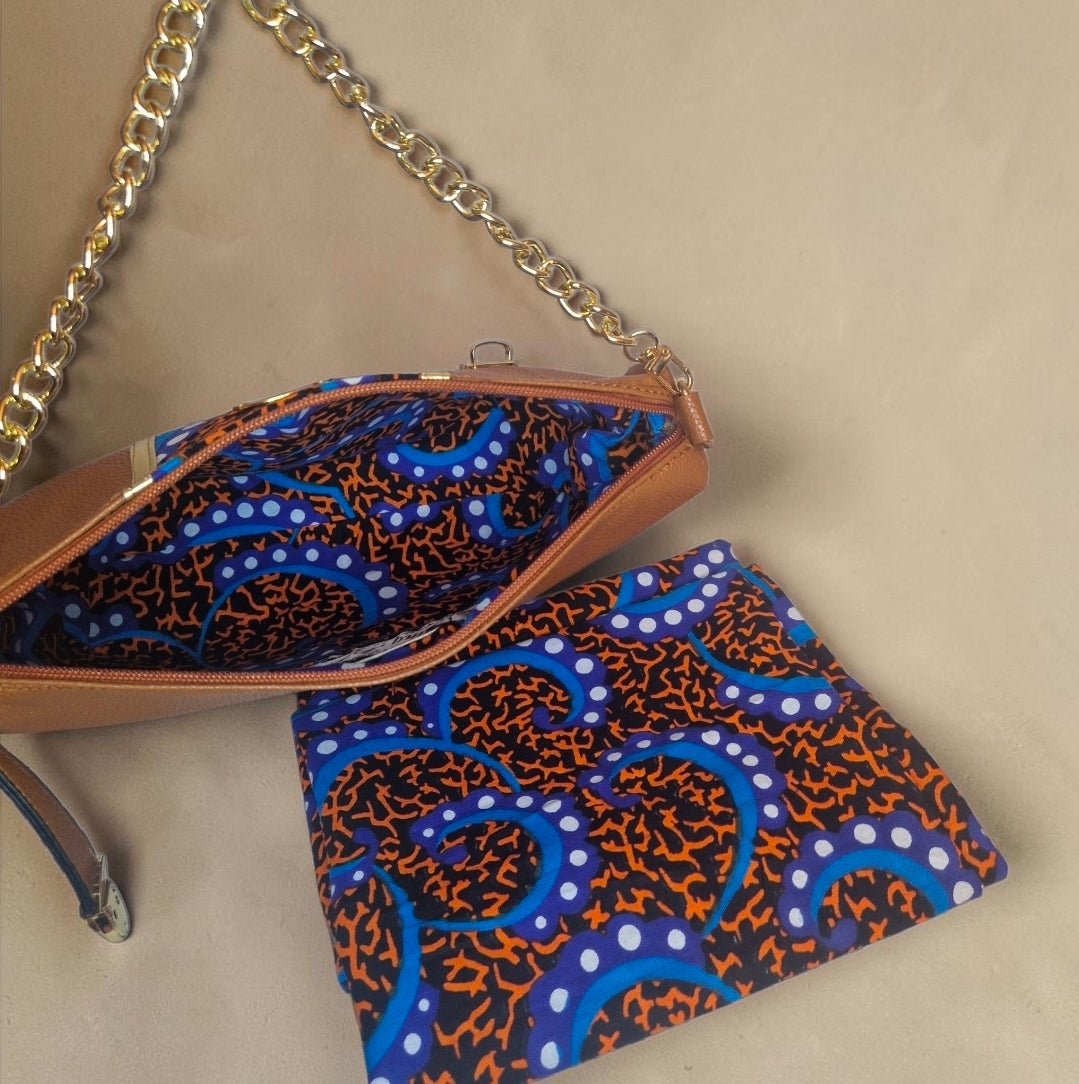 African waxprint/Vegan Leather Shoulder Bag (995 kr)