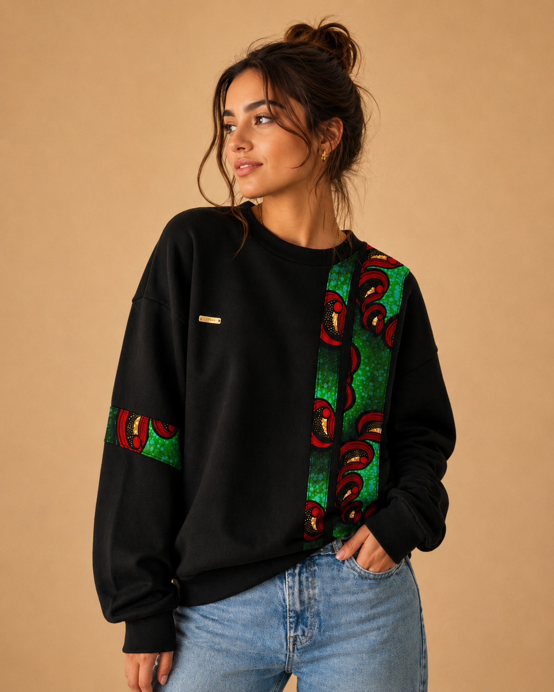 African Waxprint Sweatshirt Size S (895 kr)